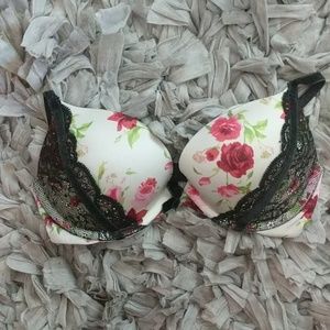 Victoria's Secret bra free with a purchase!